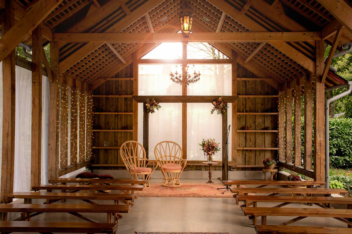 un mariage simple en petit comité 50 personnes en ille et vilaine aux alentours de rennes pour se marier en toute simplicité